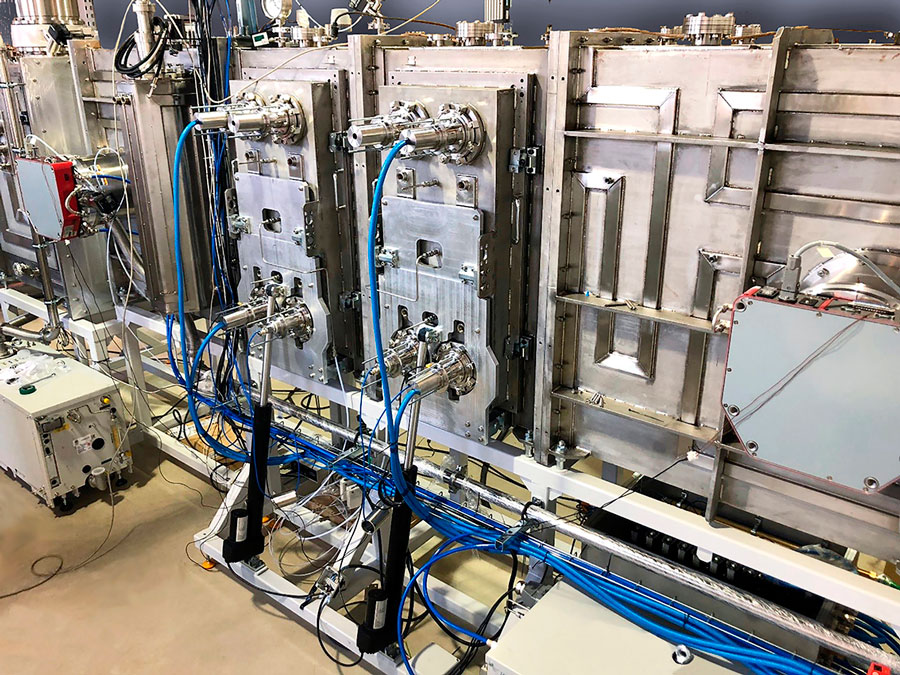 Вакуумная установка Kurchatov в Дубне